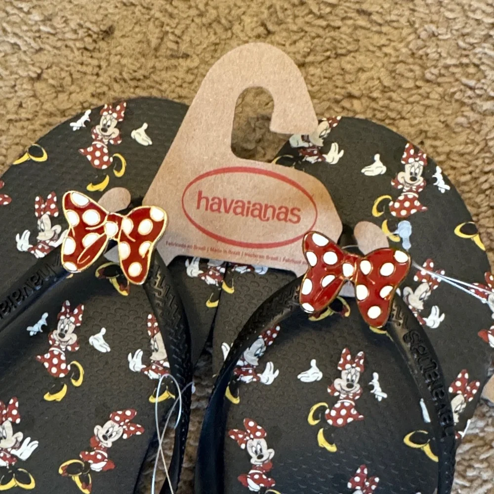 Havaianas Flip Flops - Picture 3 of 3